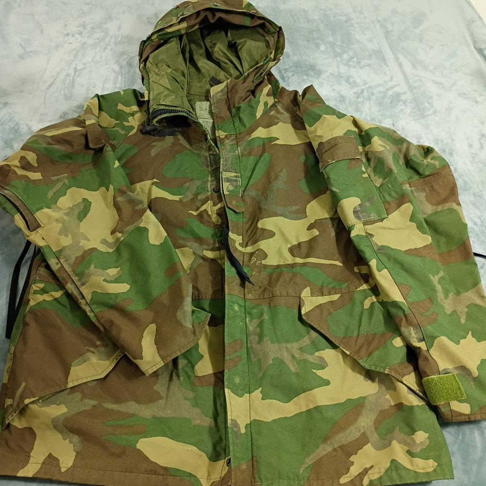 US Military ECWCS Gen 1 Woodland Camo Cold Weather Parka Large Regular Hunting